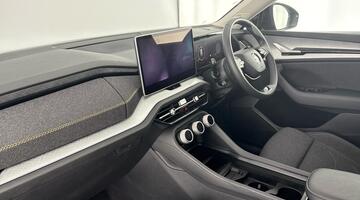 2024 Škoda 2.0 TDI SE DSG Euro 6 5-door (7 Seat) (Black) - Image: 2