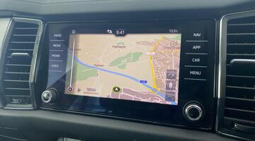 2022 Škoda TSI ACT SE Drive Euro 6 5-door (7 Seat) (White) - Image: 15