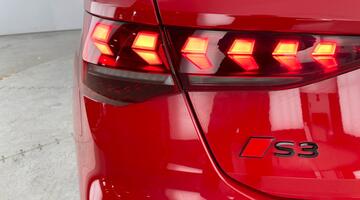 2025 Audi 2.0 TFSI Black Edition Sportback S Tronic quattro Euro 6 5-door (Red) - Image: 33