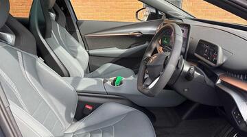 2024 CUPRA 77kWh VZ2 SUV Coupe Auto 4-doorive 5dr (Blue) - Image: 30