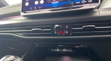 2025 Volkswagen TSI R-Line Euro 6 5-door (Black) - Image: 7