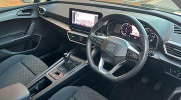 2022 SEAT TSI EVO FR Euro 6 5-door (Grey) - Image: 6