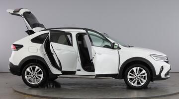 2025 Volkswagen 1.0 TSI Match DSG Euro 6 5-door (White) - Image: 10