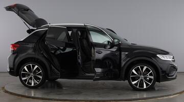 2025 Volkswagen TSI R-Line DSG Euro 6 5-door (Black) - Image: 10