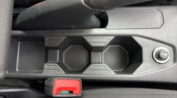 2022 Volkswagen 1.0 TSI Life DSG Euro 6 5-door (Red) - Image: 12