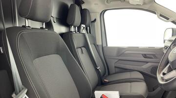 2025 Volkswagen T32 65kWh Commerce Pro Auto RWD SWB 5-door (Grey) - Image: 19