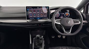 2025 Volkswagen TSI R-Line Euro 6 5-door (Black) - Image: 8