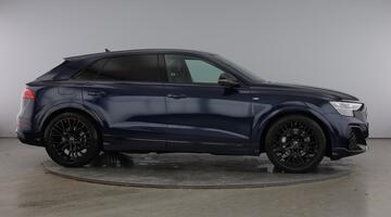 2026 Audi 3.0 TFSI V6 Black Edition Tiptronic quattro Euro 6 5-door (Blue) - Image: 4