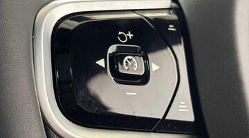 2024 Volvo 2.0h T8 18.8kWh Ultra Black Edition Auto Euro 6 5-door (Black) - Image: 31