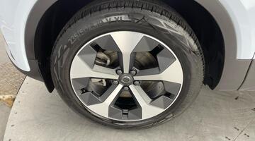 2025 Volvo 2.0 B4 MHEV Plus DCT Auto Euro 6 5-door (Blue) - Image: 39