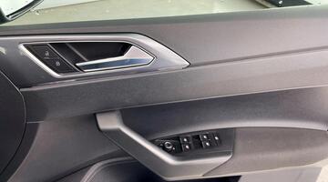 2019 Volkswagen 1.0 TSI SEL Euro 6 5-door (Silver) - Image: 20