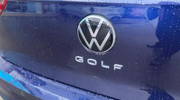 2022 Volkswagen ETSI MHEV R-Line DSG Euro 6 5-door (Black) - Image: 12