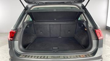 2018 Volkswagen 2.0 TDI SE Navigation DSG Euro 6 5-door (Grey) - Image: 32