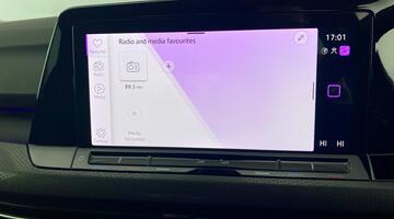 2024 Volkswagen 2.0 TSI GTI Euro 6 5-door (Red) - Image: 16