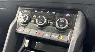 2023 Škoda TSI ACT SE Drive Euro 6 5-door (Blue) - Image: 16