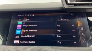 2025 Audi TFSI 35 Black Edition S Tronic Euro 6 4-door (Black) - Image: 17