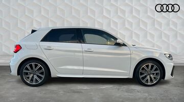 2025 Audi TFSI 35 S line Sportback S Tronic Euro 6 5-door (White) - Image: 4