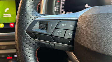 2022 SEAT TSI EVO FR Sport Euro 6 5-door (Grey) - Image: 25