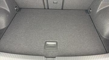 2025 Volkswagen TSI R-Line DSG Euro 6 5-door (Black) - Image: 28