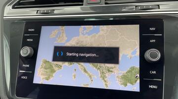 2021 Volkswagen TSI Active Euro 6 5-door (Red) - Image: 20