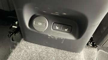 2025 Volvo 2.0 B3 MHEV Ultra Bright DCT Auto Euro 6 5-door (Blue) - Image: 28