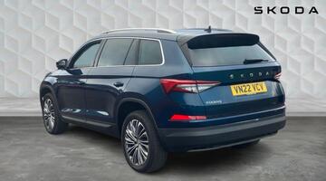 2022 Škoda TSI ACT SE L Executive Euro 6 5-door (7 Seat) (Blue) - Image: 4