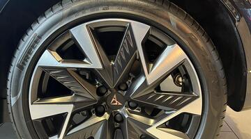 2025 CUPRA ETSI V2 DSG Euro 6 5-door (Unlisted) - Image: 22