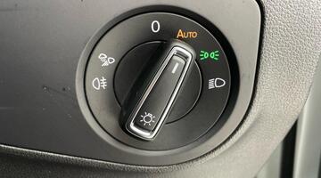 2022 Volkswagen 2.0 TDI R-Line DSG Euro 6 5-door (White) - Image: 20