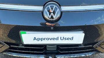 2025 Volkswagen Pro 77kWh Match Plus Fastback Auto 5-door (Black) - Image: 44