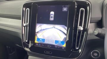 2025 Volvo 2.0 B4 MHEV Plus DCT Auto Euro 6 5-door (Blue) - Image: 32