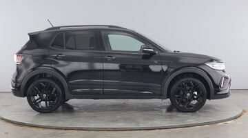 2025 Volkswagen 1.0 TSI Black Edition Euro 6 5-door (Black) - Image: 4