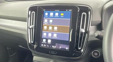 2025 Volvo 2.0 B4 MHEV Plus DCT Auto Euro 6 5-door (Blue) - Image: 7