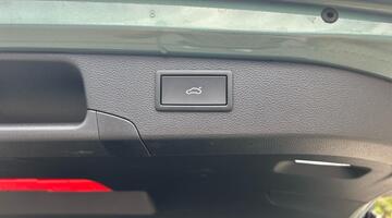 2025 Volkswagen TSI eHybrid 19.7kWh R-Line DSG Euro 6 5-door (Green) - Image: 31