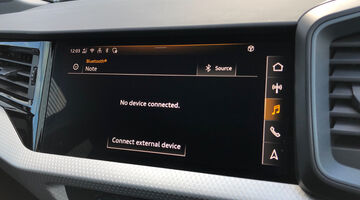 2025 Audi TFSI 35 S line Sportback S Tronic Euro 6 5-door (Black) - Image: 28