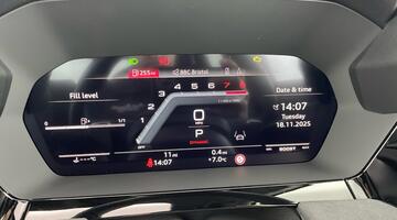 2025 Audi Saloon Black Edition TFSI 333 PS S tronic (Green) - Image: 14