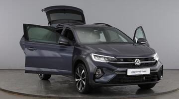 2025 Volkswagen 1.0 TSI R-Line DSG Euro 6 5-door (Grey) - Image: 9