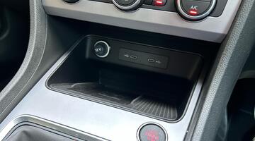 2022 SEAT TSI EVO FR Euro 6 5-door (Black) - Image: 35