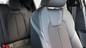 2025 Audi TFSI 35 S line Sportback S Tronic Euro 6 5-door (Black) - Image: 36