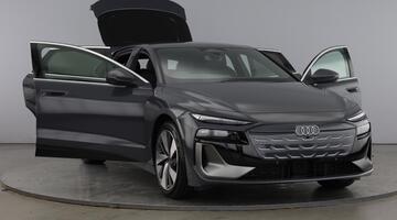 2025 Audi 100kWh S line Auto quattro 5-door (Grey) - Image: 9