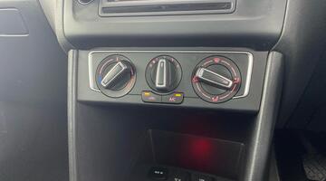 2017 Volkswagen TSI BlueMotion Tech Match Edition Euro 6 3-door (Black) - Image: 7