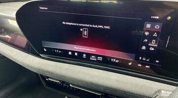 2025 Audi 100kWh Launch Edition Auto 5-door (White) - Image: 16