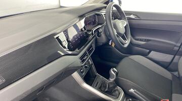 2022 Volkswagen 1.0 TSI Life Euro 6 5-door (Blue) - Image: 2