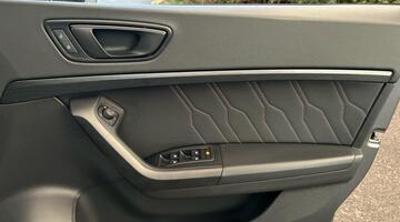 2022 CUPRA 2.0 TSI VZ1 DSG 4-doorive Euro 6 5dr (Grey) - Image: 18