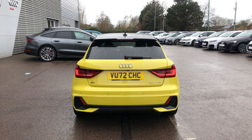 2022 Audi 1.0 TFSI 30 Black Edition Sportback Euro 6 5-door (Yellow) - Image: 10