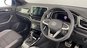 2025 Volkswagen TSI R-Line DSG 2WD Euro 6 2-door (Blue) - Image: 6