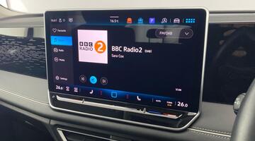 2024 Volkswagen ETSI MHEV Elegance DSG Euro 6 5-door (White) - Image: 16