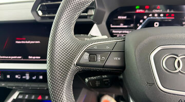 2025 Audi 2.0 TFSI Vorsprung Sportback S Tronic quattro Euro 6 5-door (Red) - Image: 17