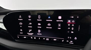 2025 Audi 83kWh S line Auto 5-door (Black) - Image: 18