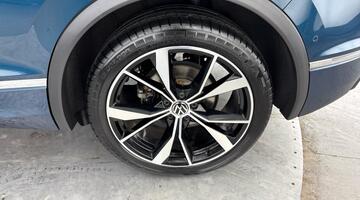 2023 Volkswagen TSI R-Line DSG Euro 6 5-door (Blue) - Image: 30