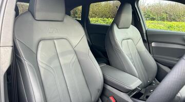 2025 Audi 2.0 TFSI S line S Tronic Euro 6 5-door (Black) - Image: 14